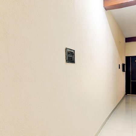 Hotel O Sr Grand ゴーラクプル エクステリア 写真
